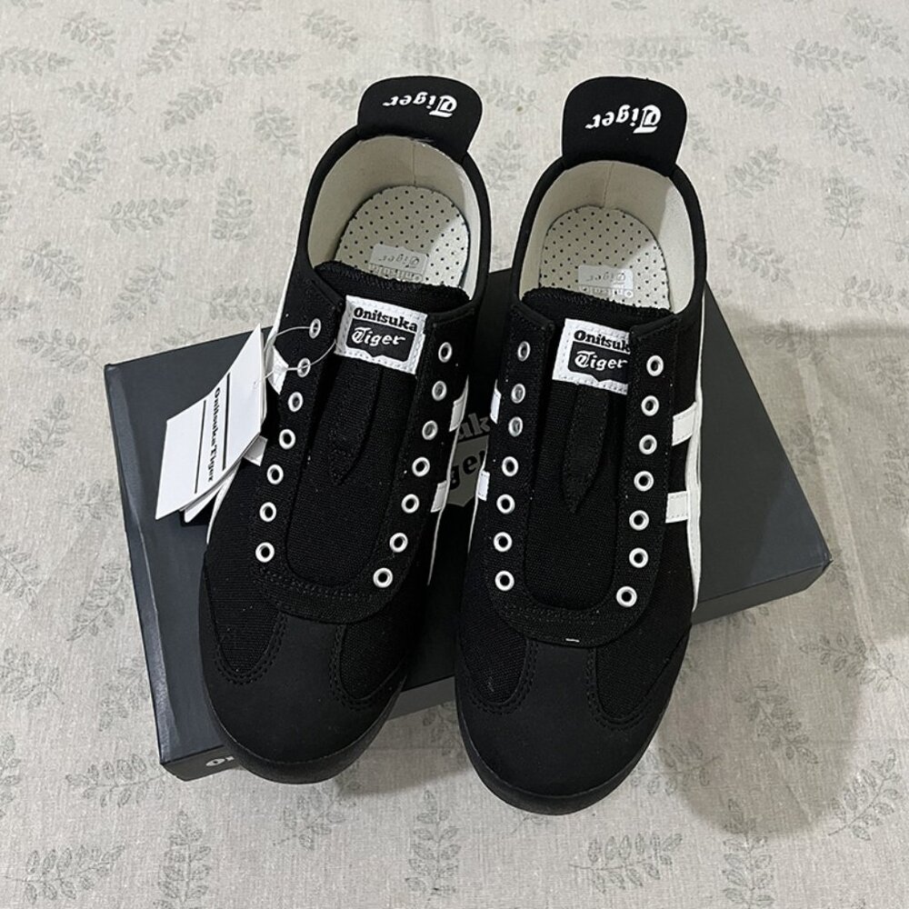 Onitsuka Tiger By Asics Black Canvas Laceless Shoes